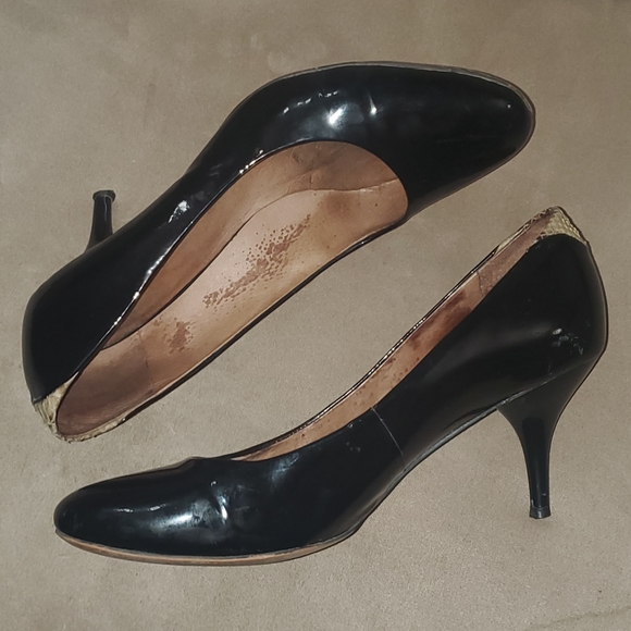 Roberto Vianni patent black leather pumps - Picture 10 of 10
